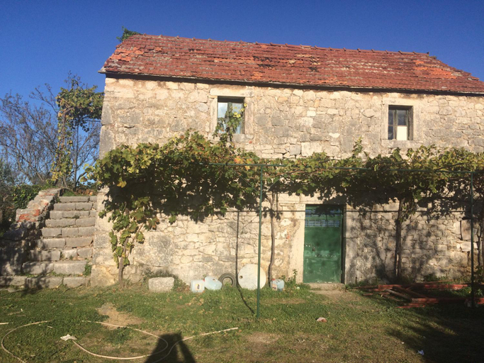Others 3, Holiday home "Kike & Mara", Drniš