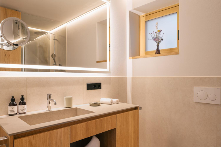 Bathroom 3, ANTON Nature Hideaway, Bolzano