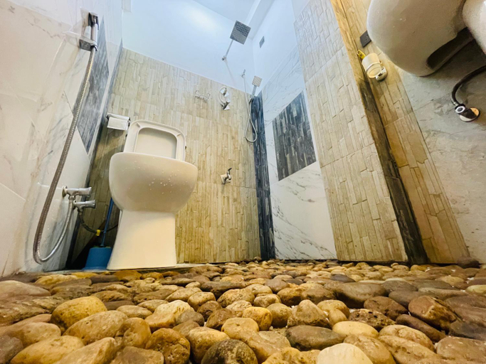 Bathroom 4, Kosi Giggles Resort , Weligama
