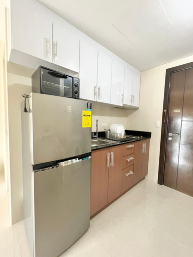 Others 3, Luxury Condotel Across NAIA Manila Airport, Pasay City