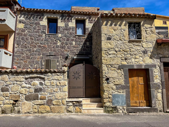 Others 5, Favisi Rooms, Oristano