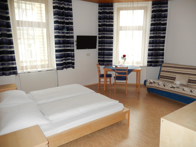 Bedroom 11
