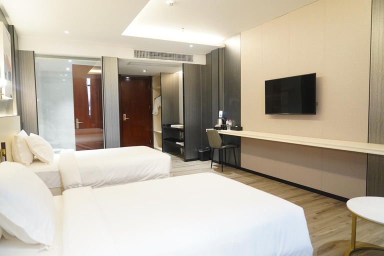 Bedroom 8
