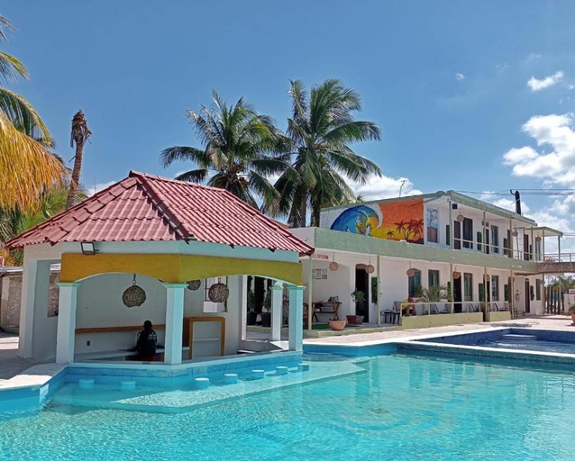 Sport & Beauty 5, Pelican Inn at Las Dunas Chelem, Progreso