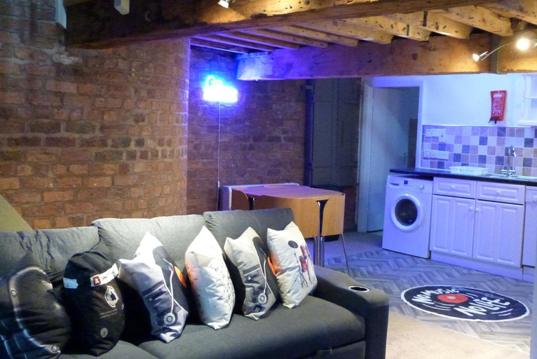 Others 4, Button Street by UStay Aparthotels, Sefton