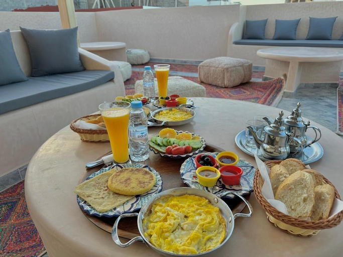 Food & Drinks 4, Playa Surf House, Agadir-Ida ou Tanane