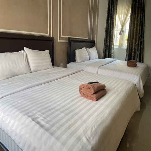 Kulon Progo INN Bandara YIA Hotel - Tap to explore photos