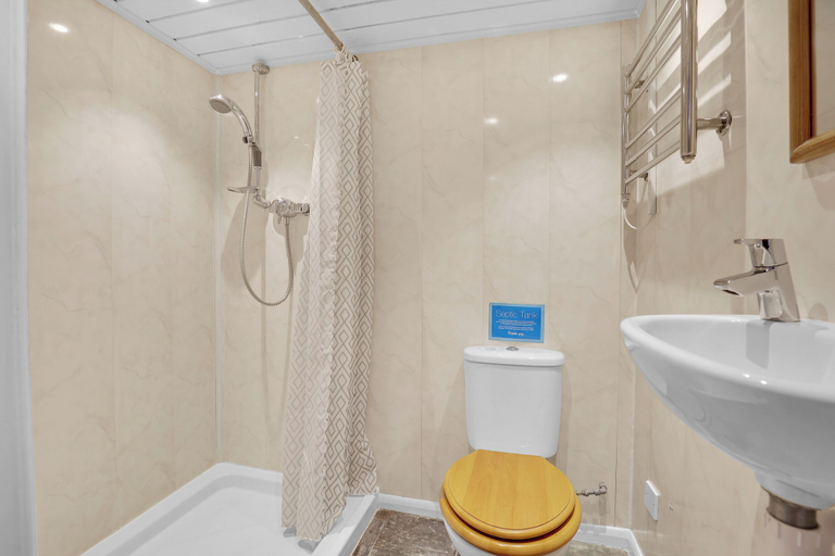 Bathroom 3, Hill House Hideaway - North East Escapes, Northumberland