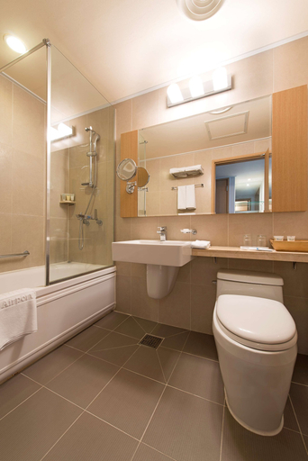 Bathroom 27