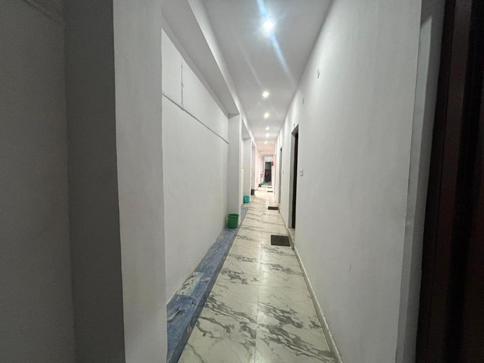 Others 3, hotel holy spirit, sitapur, Rudraprayag