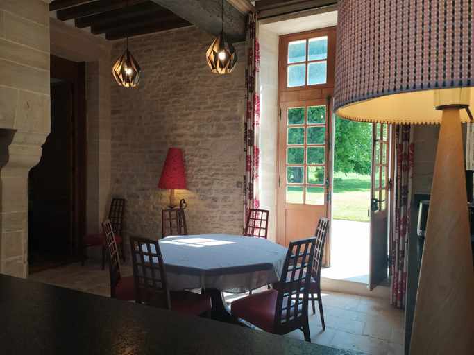 Dining Room 12