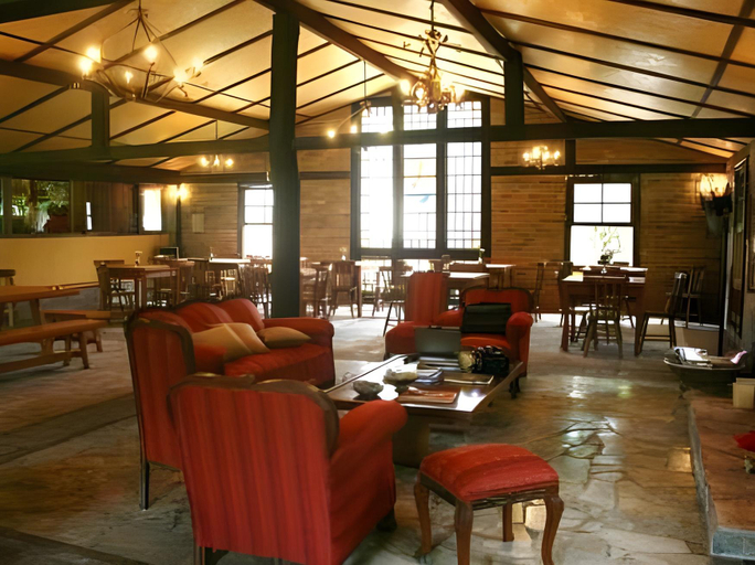Food & Drinks 5, Hotel Santa Esmeralda, Bonito
