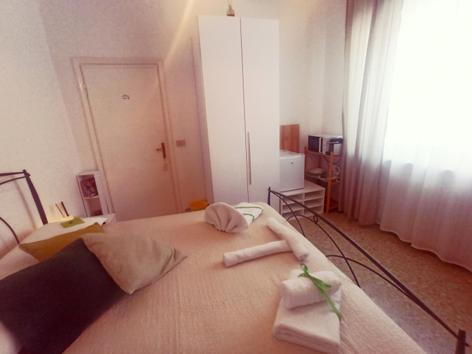 Bedroom 9