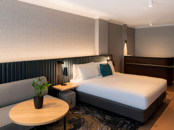 Bedroom 27