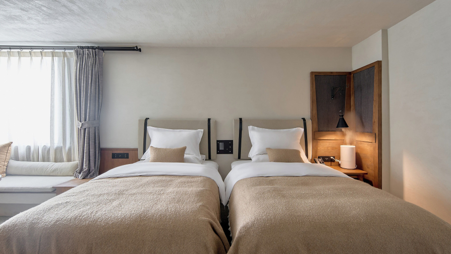 Bedroom 2, Arro Khampa Lhasa, Lhasa