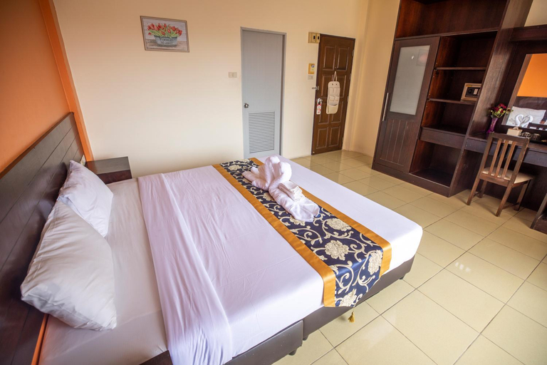 Bedroom 14