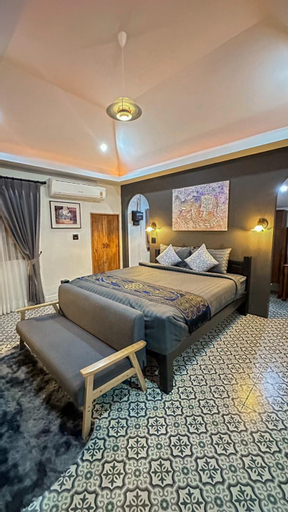 Bedroom 24