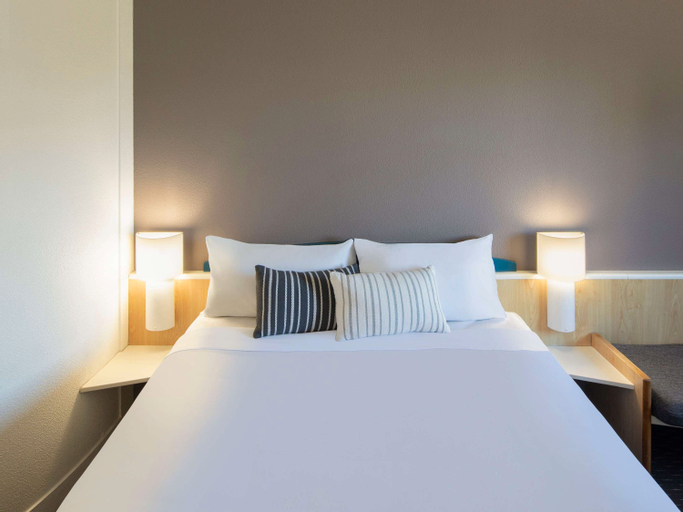 Bedroom 15
