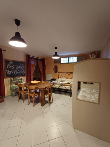 Others 5, B&B Borgo dei Cedri, Bologna