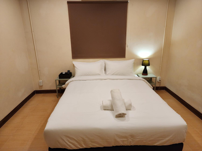 Bedroom 6