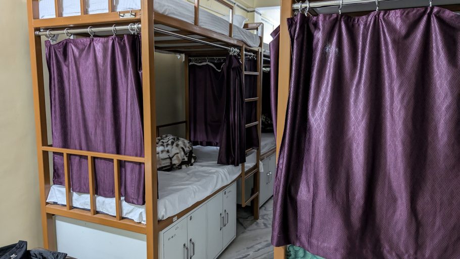 Bedroom 4, Holy Ganges Dorms, Varanasi