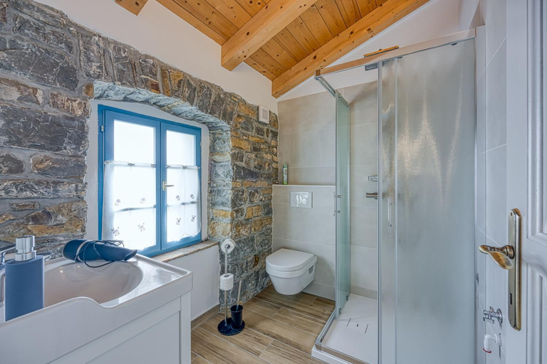 Bathroom 2, Istrian Casa Pr Marici, Koper