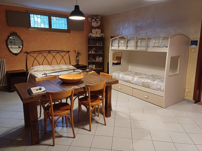 Others 2, B&B Borgo dei Cedri, Bologna