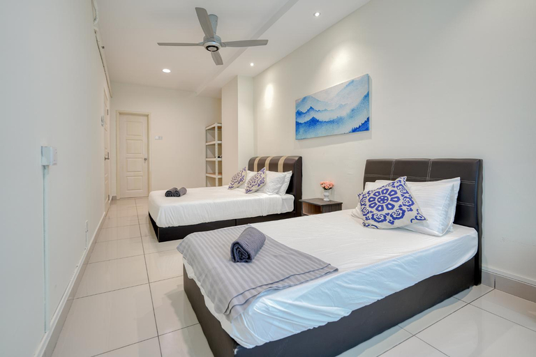 Bedroom 10