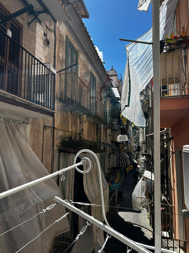 Others 4, Casa Di Somma, Napoli
