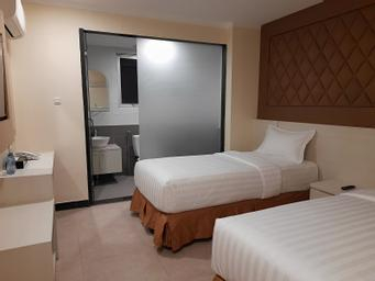 Bedroom 6
