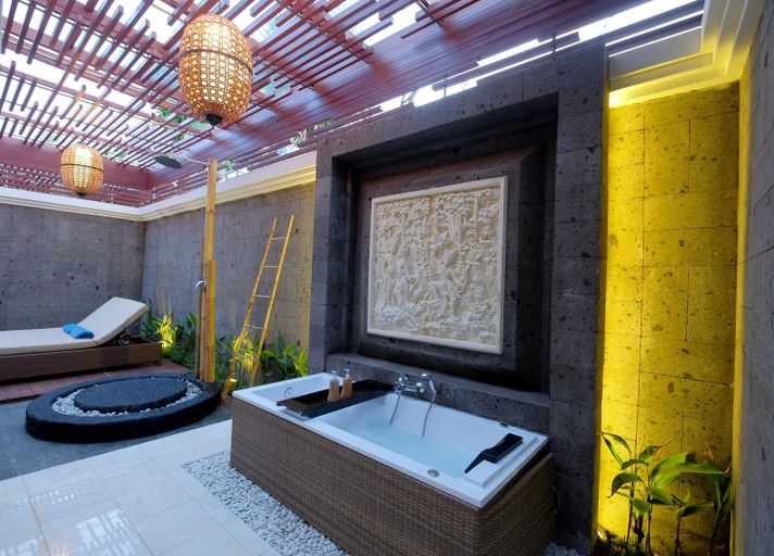 Bathroom 4