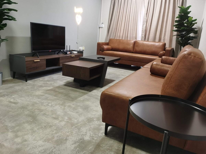 Others 4, Mahkota Cheras 3R 2parking 8pax Comfy Sofa&Bed, Hulu Langat