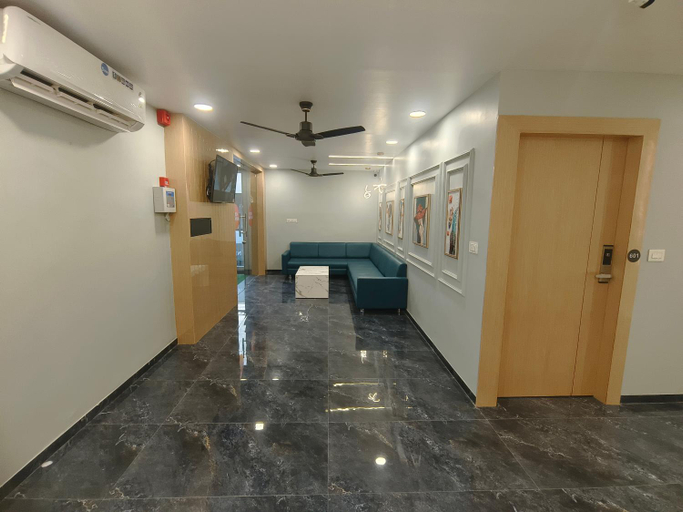 Public Area 2, HOTEL NEW YORK, Ahmadabad