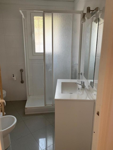 Bathroom 3, Bon Repos, Tarragona