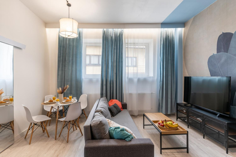 Others 2, Apartment Quiet Street 11, 3E, Bieruń-Lędziny