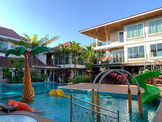 Swimming Pool 8
