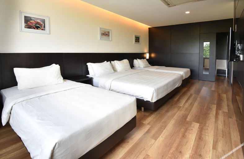 Bedroom 3, Yangtze Hotel, Johor Bahru