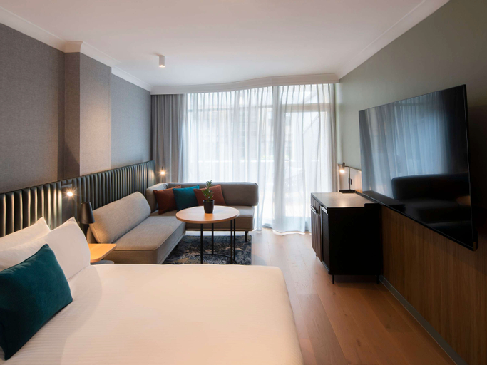 Bedroom 18