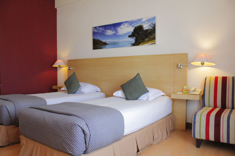 Bedroom 30