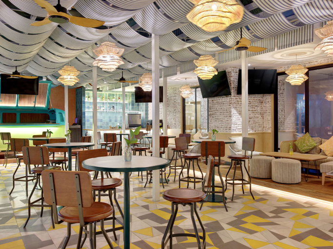 Food & Drinks 5, Mercure Bali Legian, Badung