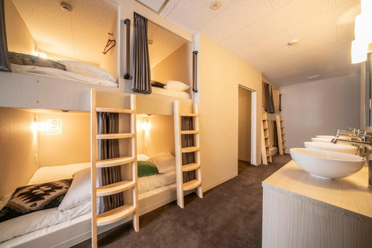Bedroom 12