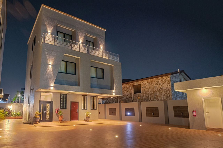 Exterior & Views 3, kingstelescape, Accra
