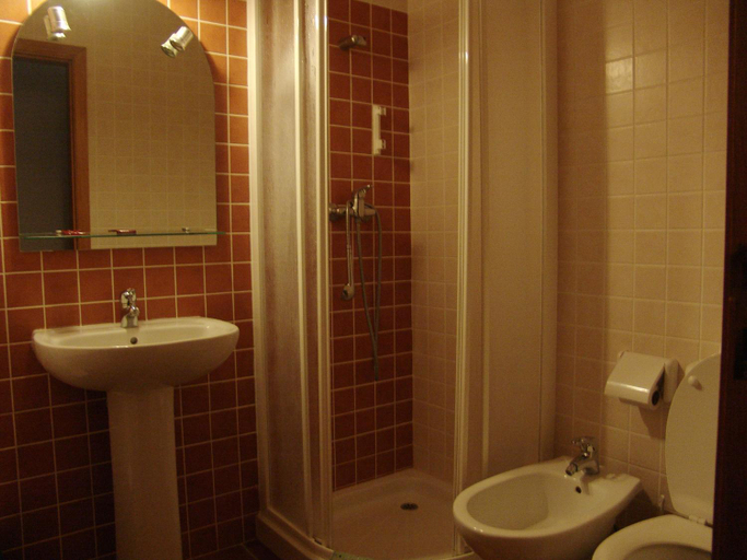 Bathroom 3, A Deolinda, Santiago do Cacém