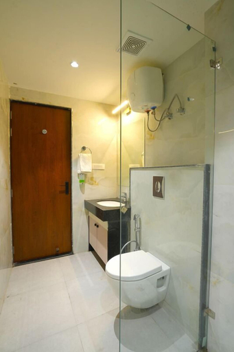 Bathroom 4, Hotel Square 36, Kota