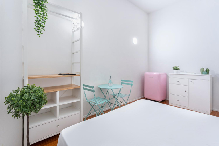 Bedroom 2, New! Lovely & Friendly in Milan Center C, Milano