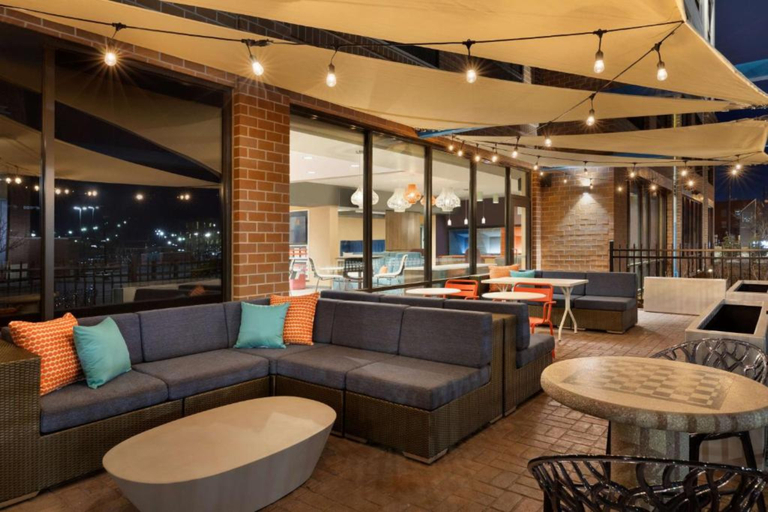 Food & Drinks 5, Tru by Hilton Ogden, Weber