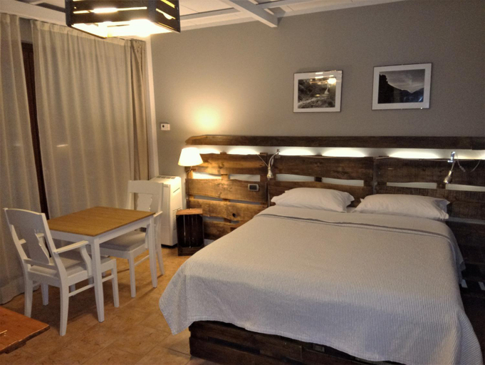 Bedroom 12