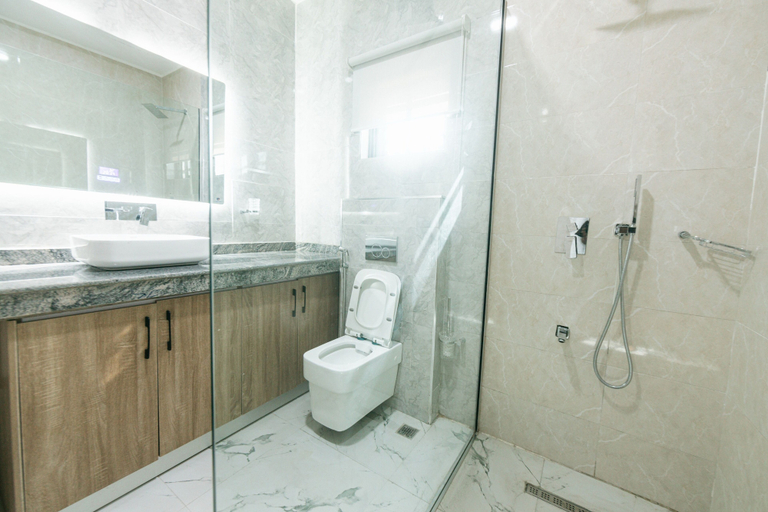 Bathroom 5, 5blu Residence, AbujaMun
