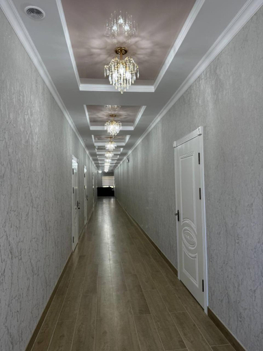 Others 5, Аикол, Ton