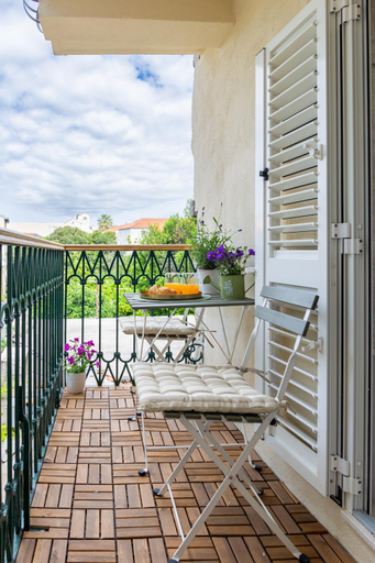 Others 2, Luxury Lifestyle Rooms, Split